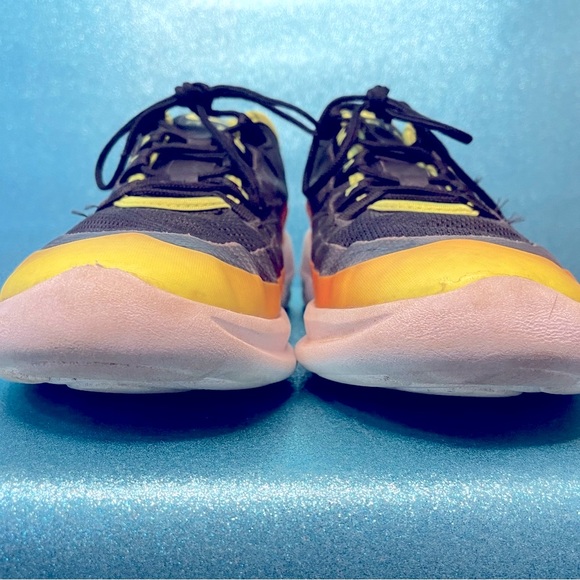 NIKE AIR MAX Cool Colors. GUC. UNISEX: Women’s Sz 8, Men’s 6.5 - Picture 4 of 7